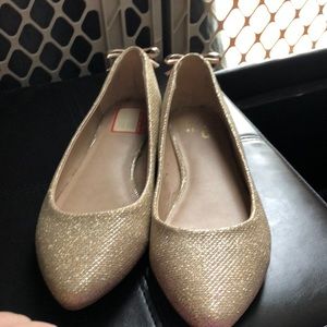 Gold sparkle flats